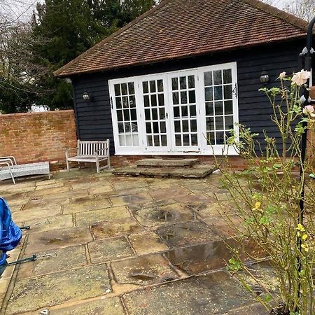 Retreats At Stansted Manor Hallingbury Exterior foto